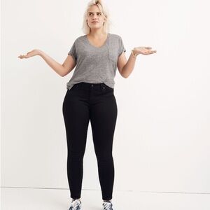 Madewell 8" Skinny Jeans in Carbondale Wash (Black), Mid-Rise, size 34